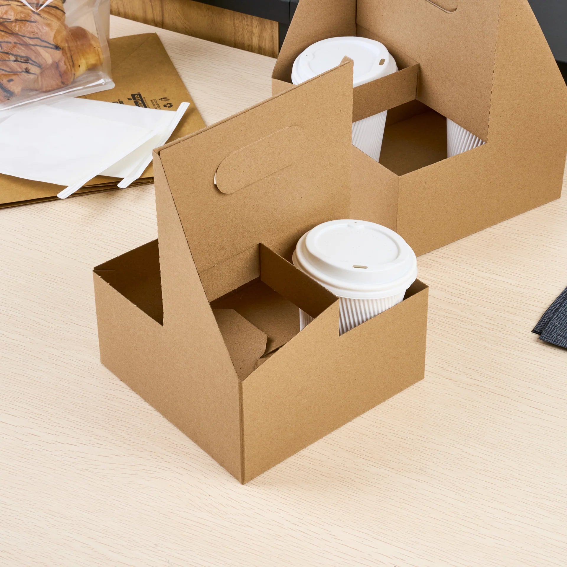 Kraft Paper Altalena Drink Carrier - Fits 4 Cups