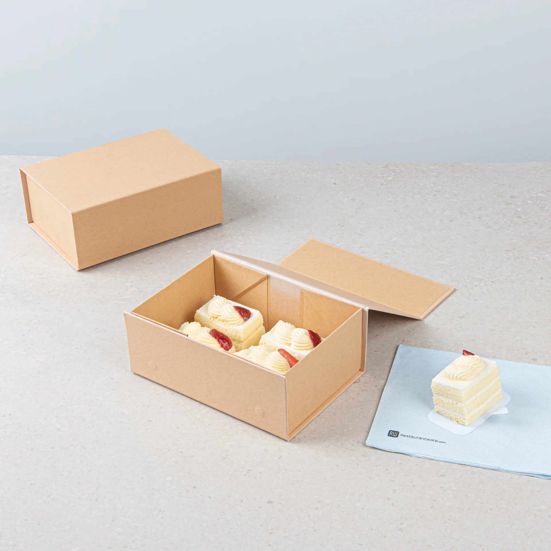 Kraft Magnetic Paper Box - Medium