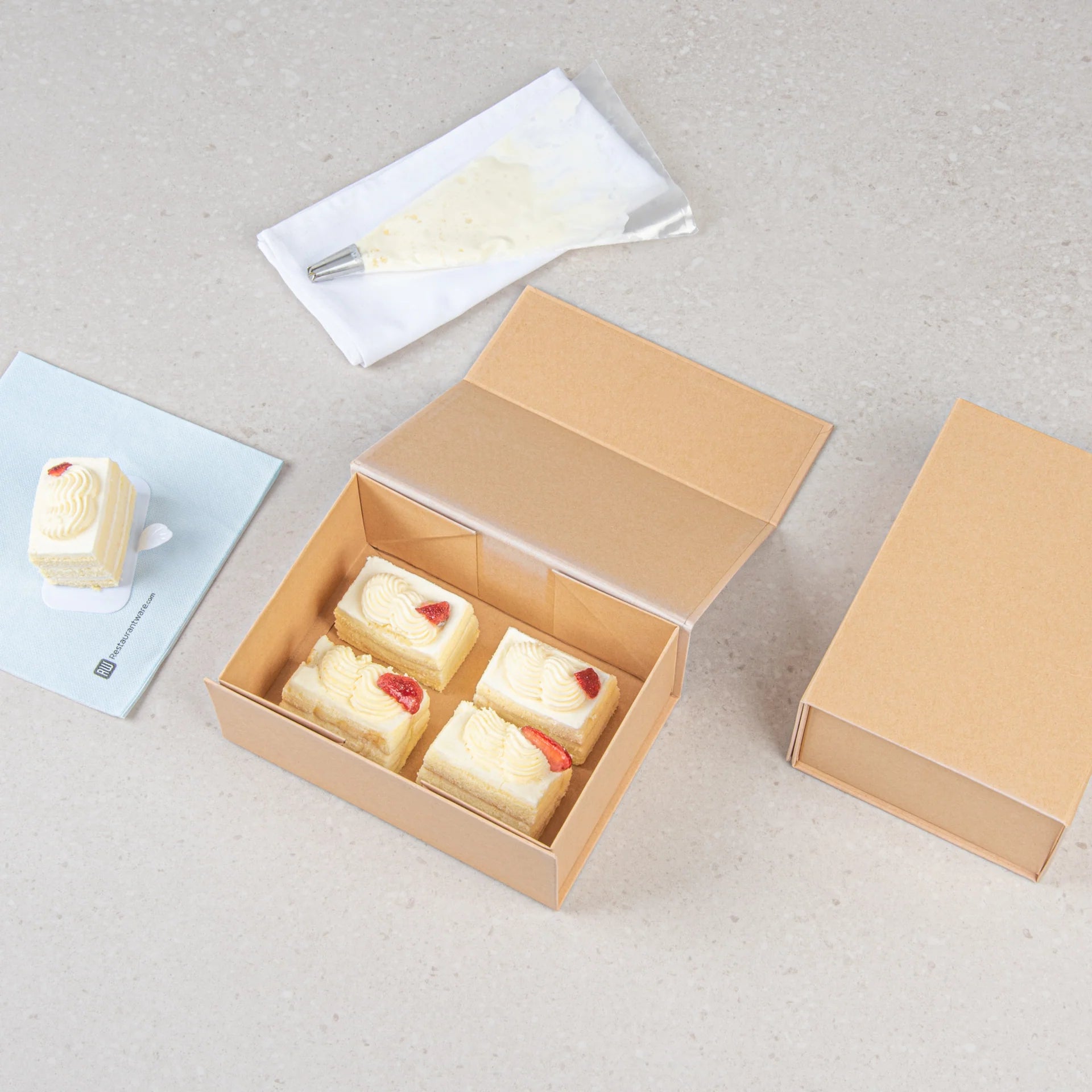 Kraft Magnetic Paper Box - Medium
